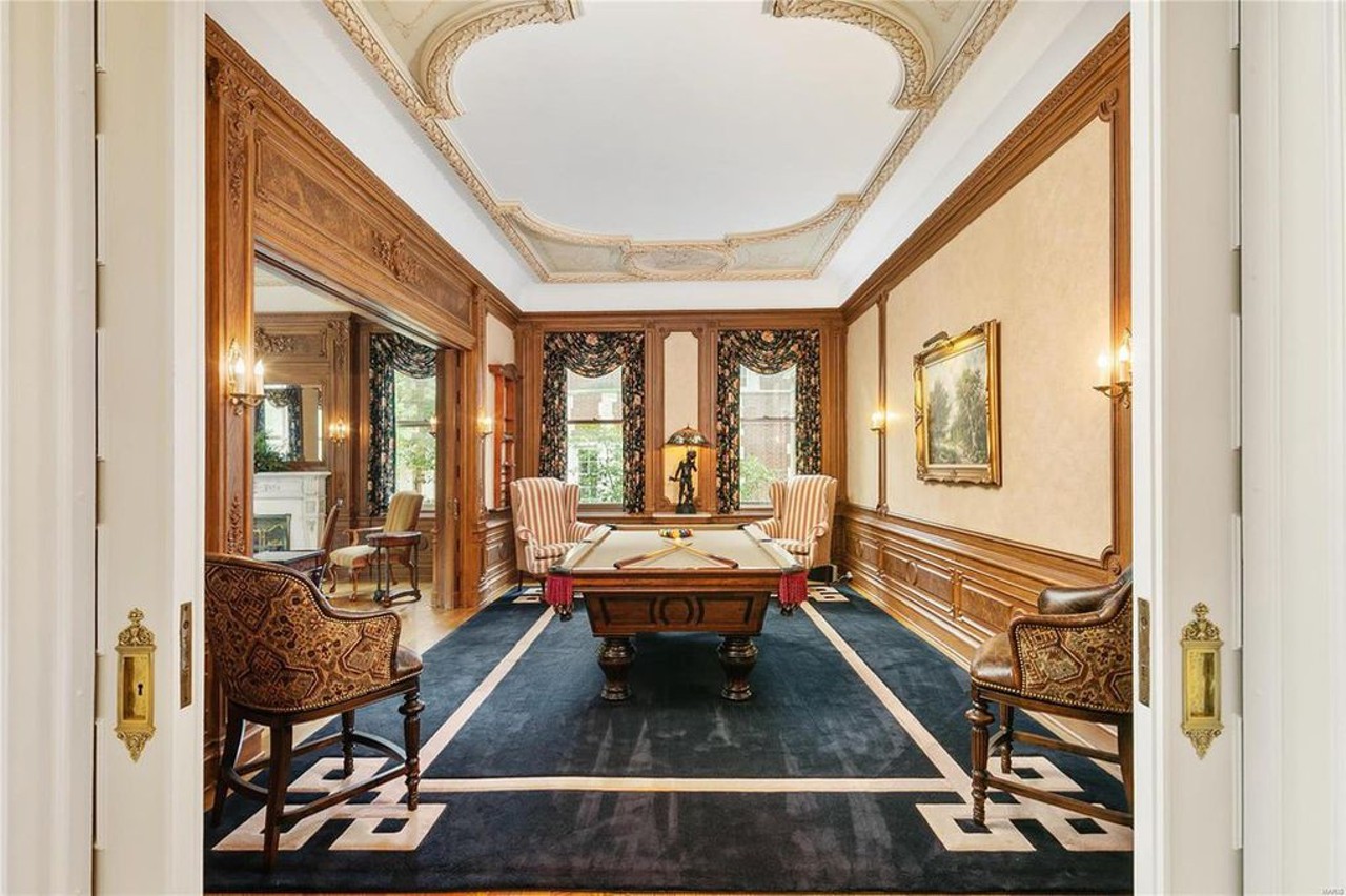 This Fancy St. Louis Mansion Has a Secret Past as a Speakeasy