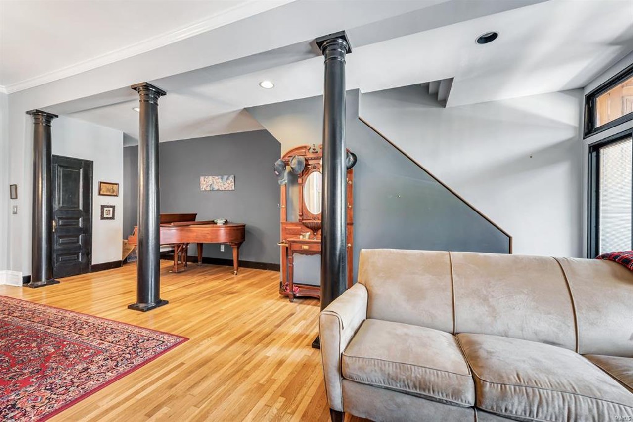 This Gorgeous House on Flad Has the Best Rooftop Deck in St. Louis [PHOTO]