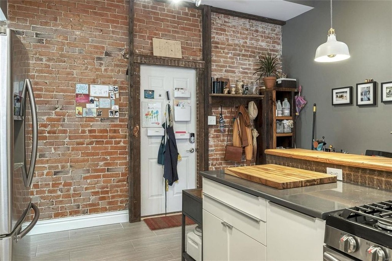 This Huge Cherokee Street Building Includes 9 Bedrooms and a Storefront [PHOTOS]