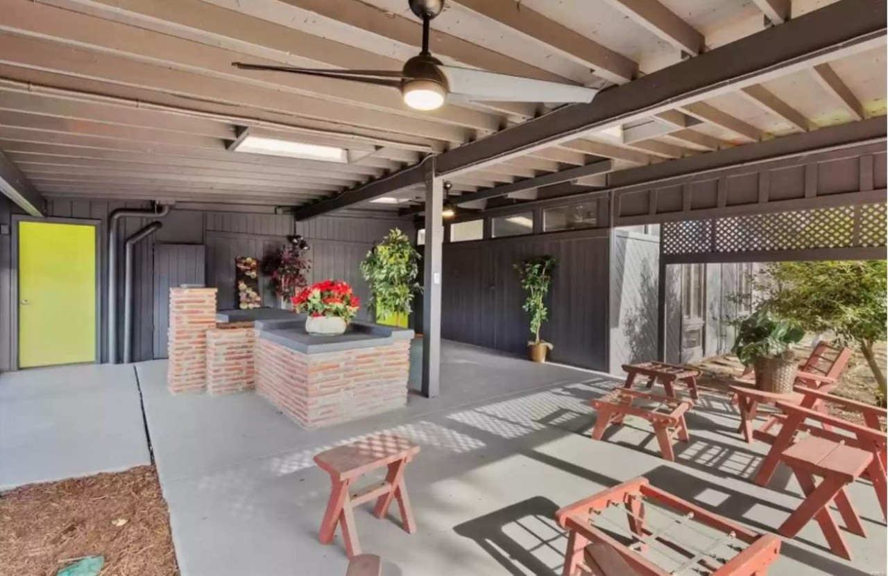 This Mad Men-Style Retro House Has the Best Party Patio in St. Louis [PHOTOS]