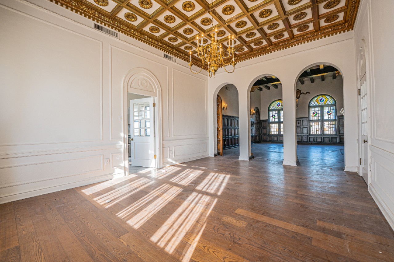This Stunning St. Louis Penthouse Could Be Your Party Palace [PHOTOS]