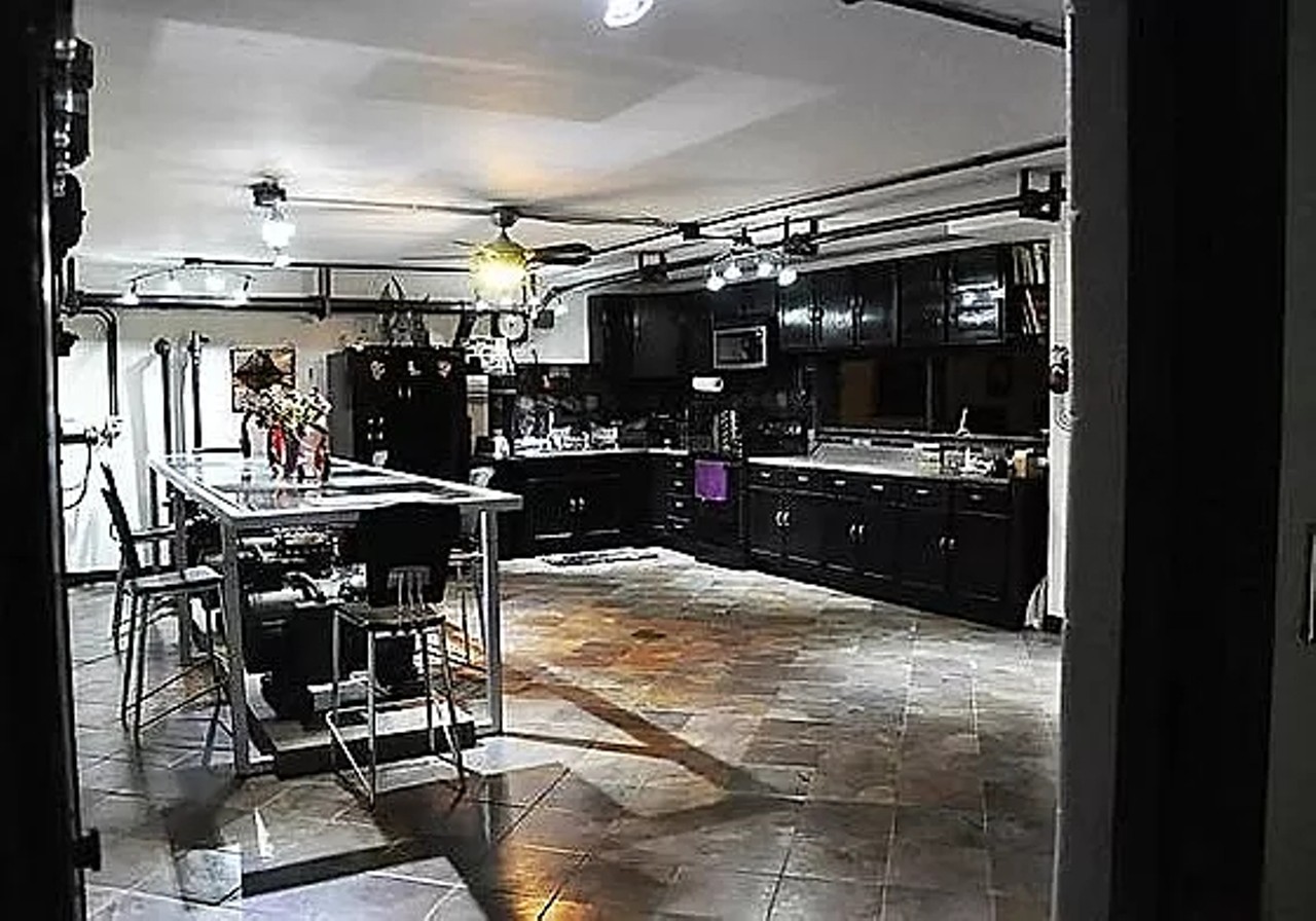 This Underground Bunker Home in Rural Missouri Is a Prepper&#146;s Paradise [PHOTOS]