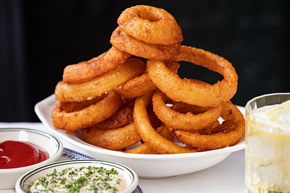 Wright's Tavern onion rings