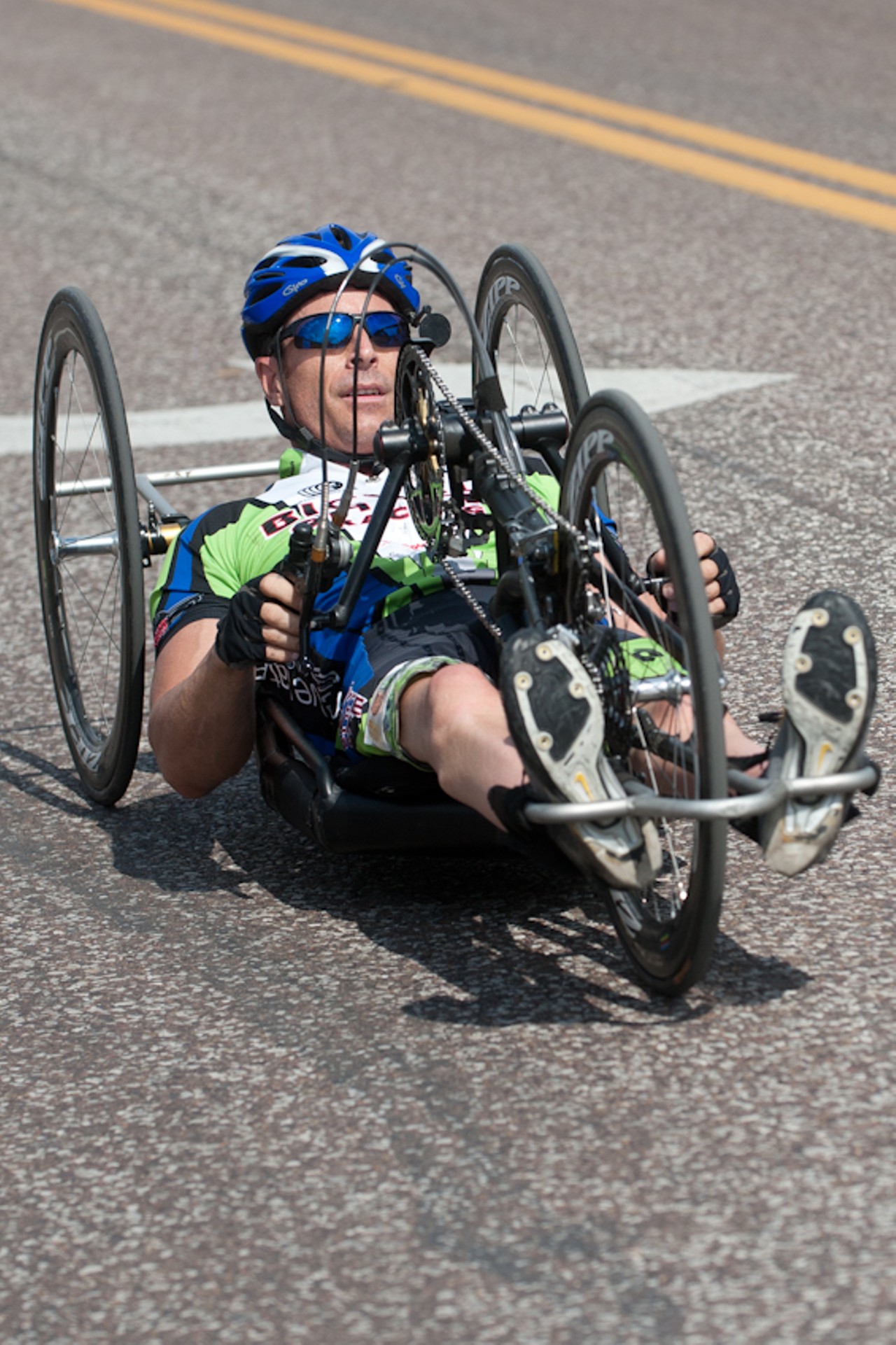 U.S. Hand Cyclist Brian Mitchell takes home the victory.