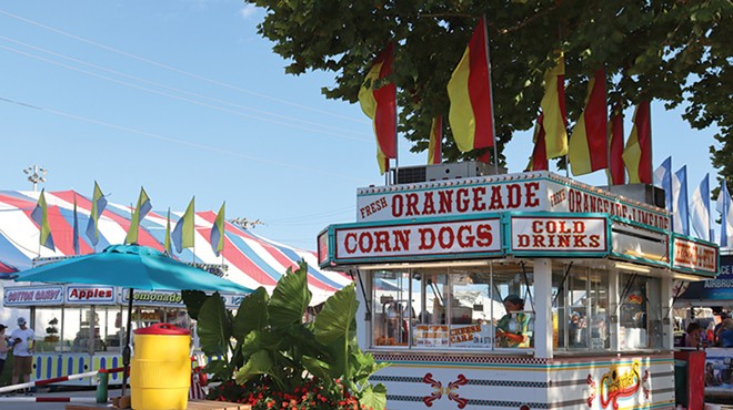 The Missouri State Fair offers fine fried food dining.
