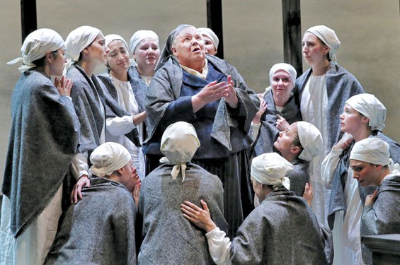Christine Brewer (center) as Madame Lidoine with the nuns of Compi&egrave;gne. - Ken Howard