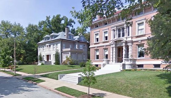 A couple of the turn-of-century homes in Compton Heights, some of which can go for as low as $200,000, according to This Old House. - GOOGLE MAPS