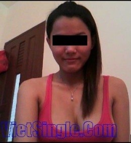 An example of a Vietsingle profile pic; this isn't the complainant in question