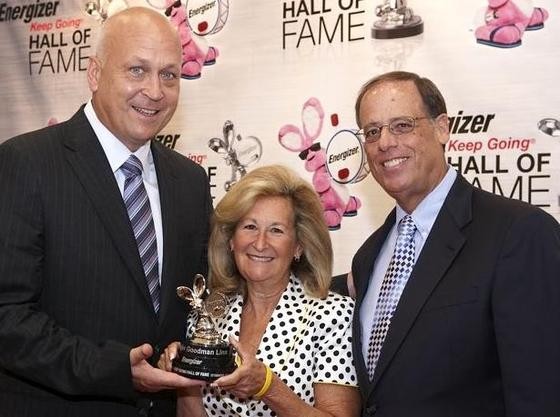 Cal Ripken Jr. Comes to Town, Keeps Going and Going...
