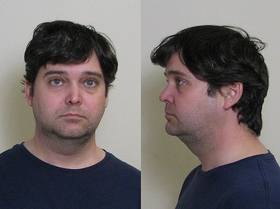 Child Pornography: Daniel Albright, 39, Posed Online As Teen, Solicited Pics of Girls, Cops Say
