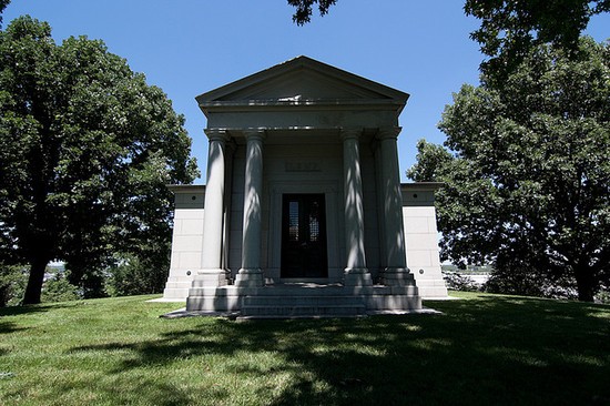 The Lemp Family Tomb was built in 1902 for $60,000 -- roughly the equivalent of $1.5 million today. - Via Bellefontaine Cemetery