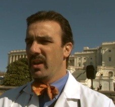 Dr. Aaron Perlut calls on a march on Washington. - ABC News