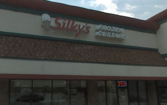 Creve Coeur Flasher Allegedly Exposes Himself at Silky's Frozen Custard, Sally Beauty Supply