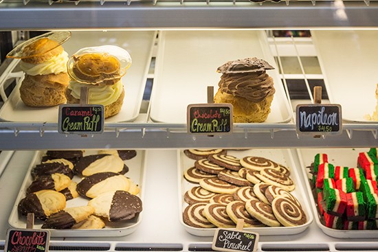 Plenty more options available at the pastry counter -- get 'em before they're gone.