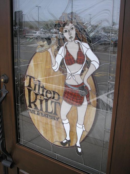 Fight Club Sandwich, with Poll! The Tilted Kilt vs. The Brick House Tavern + Tap in a Meat Smackdown