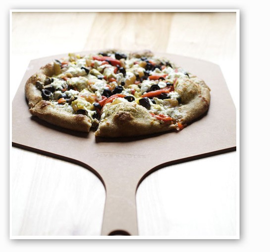 &nbsp;&nbsp;&nbsp;&nbsp;&nbsp;&nbsp;&nbsp;Veggie pizza, hot from the oven. | Jennifer Silverberg