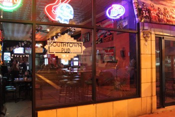 The wings at Southtown are jumob-sized. | RFT Photo