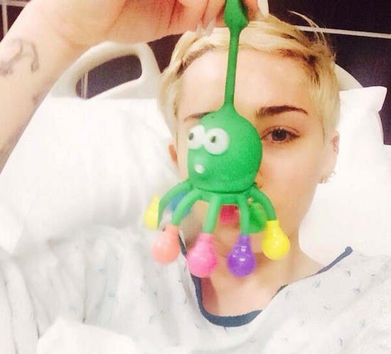 All this illness ever did was wre-e-eck her. - @mileycyrus | Twitter