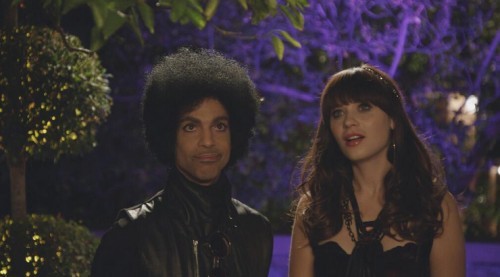 Prince and Zooey scoping out butterflies has got to be a hallucination, right? - @NewGirlOnFox | Twitter