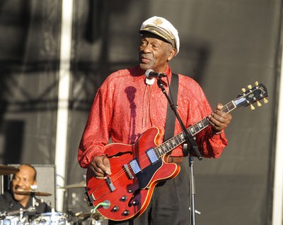 Chuck Berry performs at Virgin Mobile Festival in Balitmore
