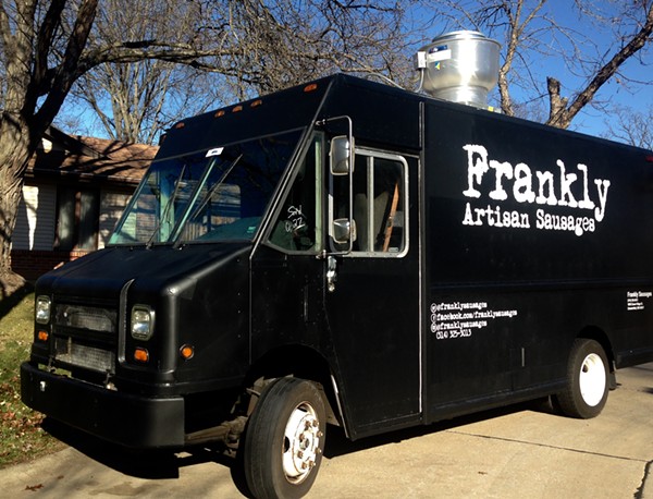 frankly_sausages_truck.jpg