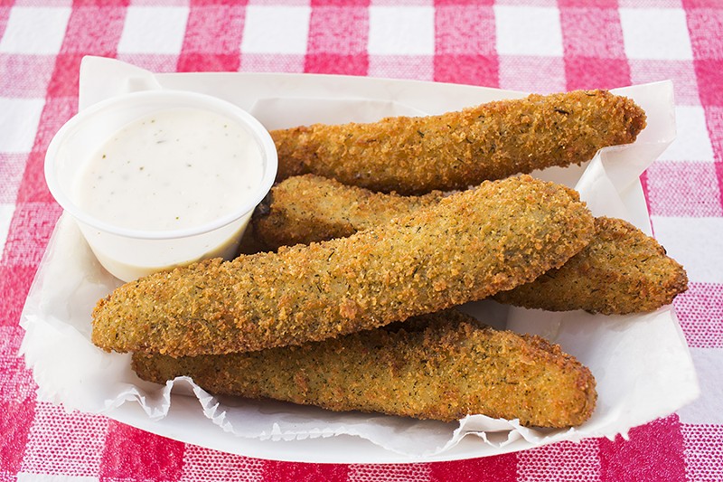 Gus's fried pickle spears - PHOTO BY MABEL SUEN