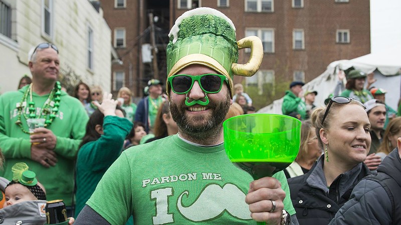 Your Drunk Ass Can Get a Free Lyft Home From Dogtown's St. Patrick's Day Party