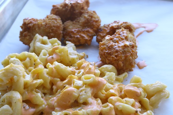 Chicken Nugs with OG Fire sauce served with Mac & Cheese - CHELSEA NEULING