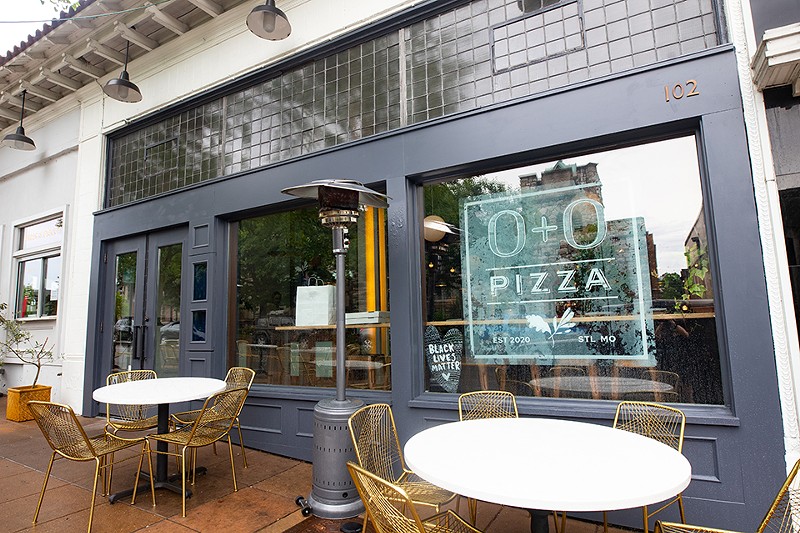 O+O Pizza in Webster Groves. - MABEL SUEN