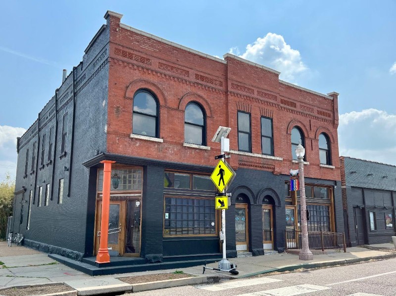 The Ready Room will now operate as a bar and restaurant in addition to a concert venue, all within the space that formerly held Atomic Cowboy. - VIA THE READY ROOM