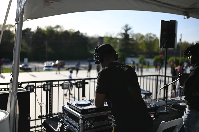 James Reala Stampley aka DJ Reala organized the pop-up skate events in collaboration with the St. Louis Mental Health Board and St. Louis Violence Prevention Commission. - Melvin Shannon LLC and Seb Ferko Photography