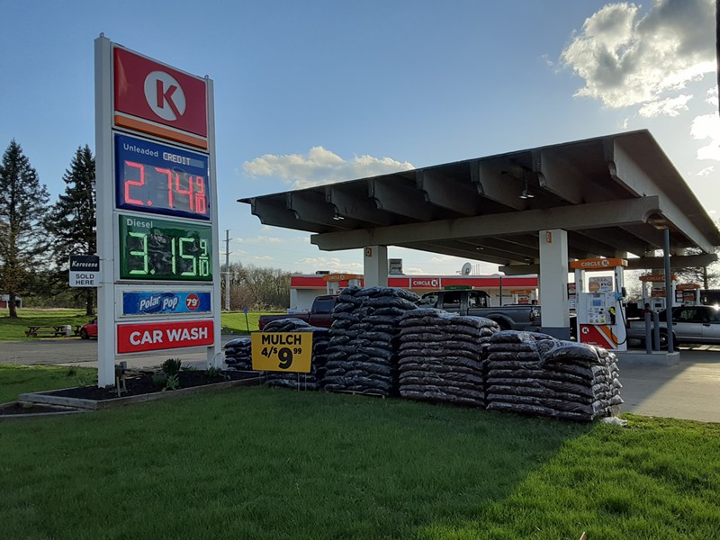 Circle K is treating St. Louis area residents to cheaper gas today.