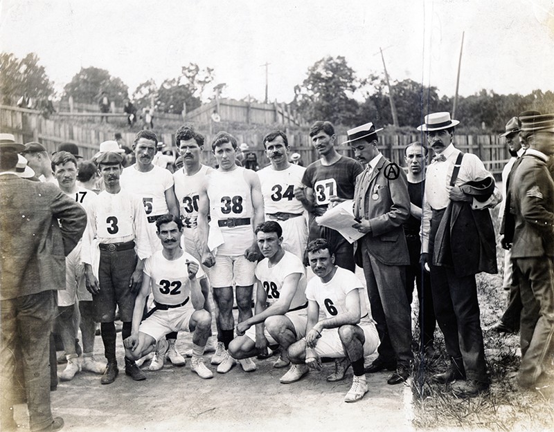 Some of the runners were trained athletes, while others, including Félix Carvajal (number three), had never run a professional race.