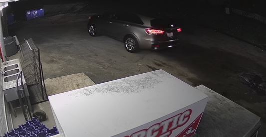 Police Seek Persons of Interest, Vehicles After Double Shooting in Dutchtown (7)
