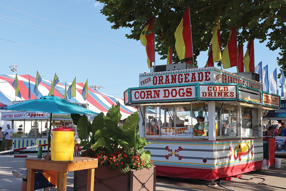 The Missouri State Fair offers fine fried food dining.