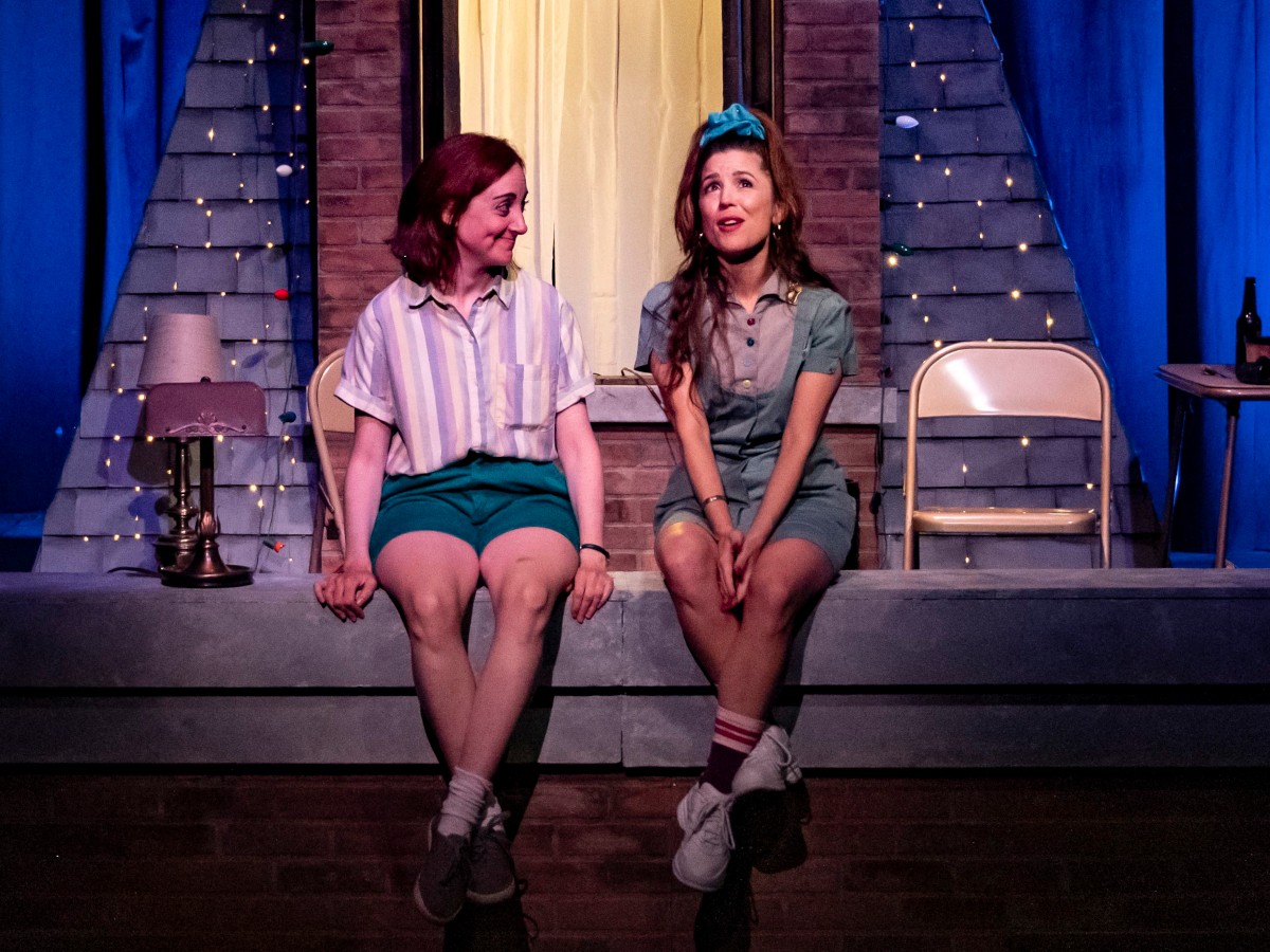 Dr Rides American Beach House Is A Tantalizing Sapphic Play Set In St 