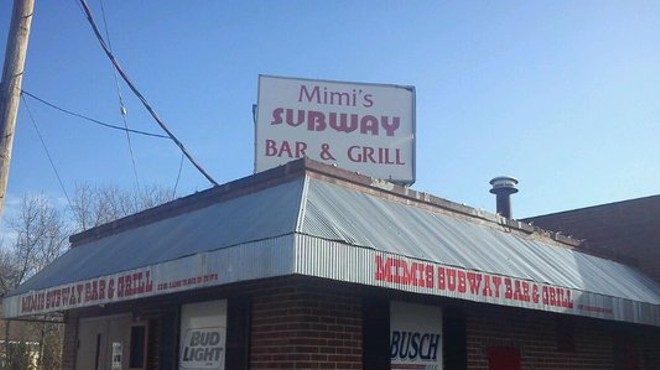 Mimi's Subway Bar & Grill