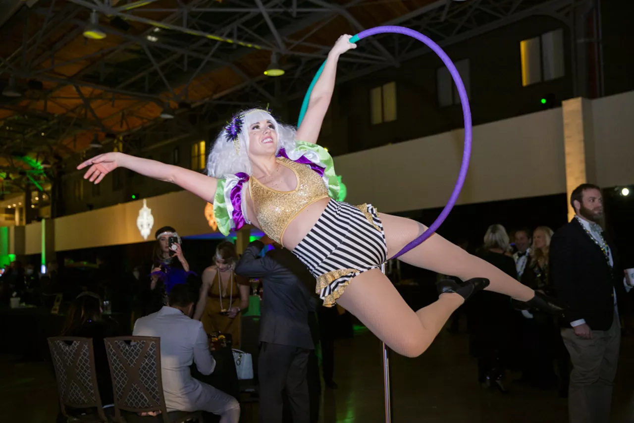 The St. Louis Mayor's Mardi Gras Ball 2022 Was Swinging [PHOTOS] St