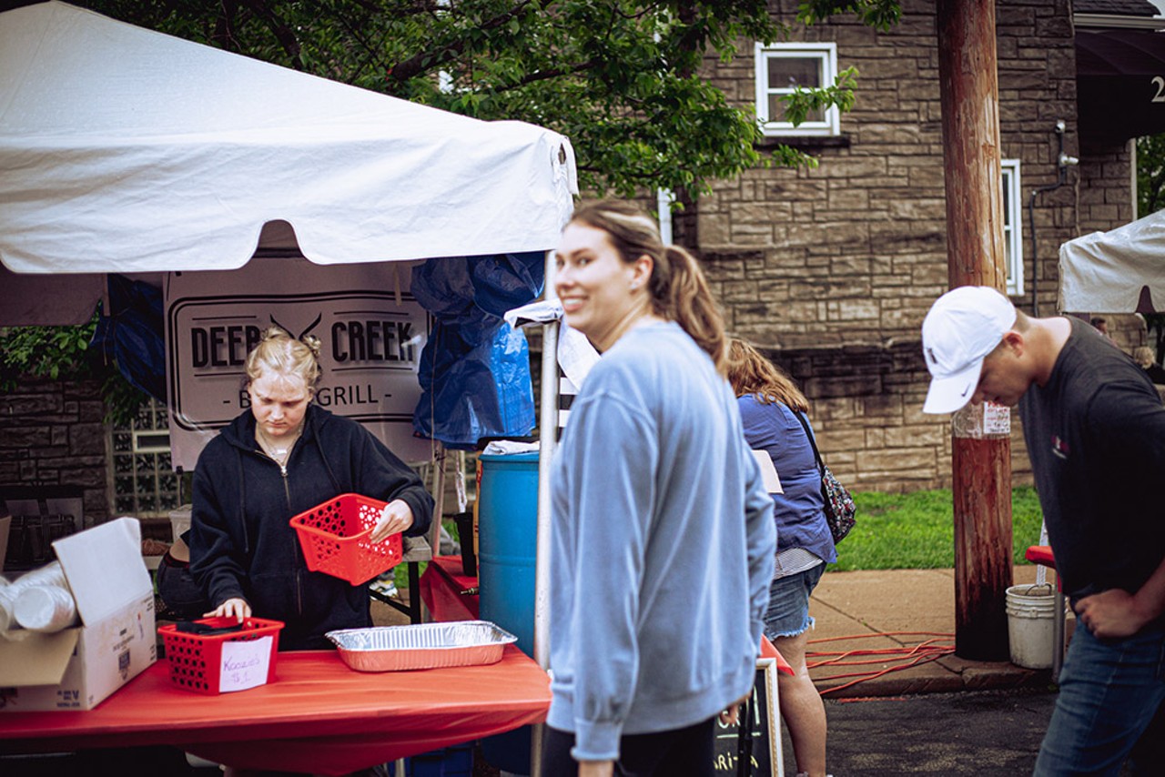 Taste of Maplewood Drew a Lively Crowd [PHOTOS] St. Louis St. Louis