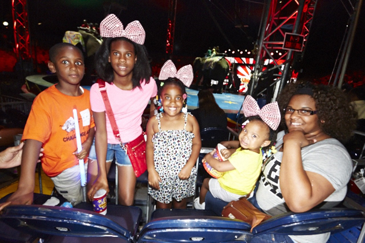 UniverSoul Circus Temporarily Revives Jamestown Mall
