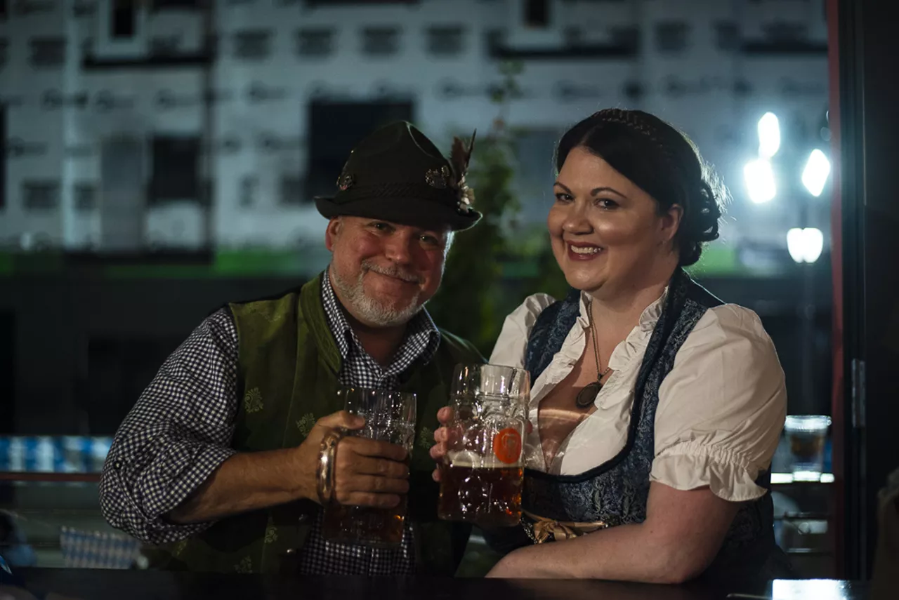 Urban Chestnut Brewing Company Celebrates Oktoberfest with Bier, Brats